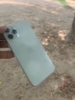 iphone 11 pro 256Gb non pta 2 month sim time