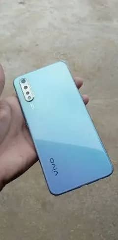 vivo s1 4/128 with box charger