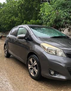 Toyota Vitz 2012