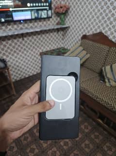 Infinix Wireless Power Bank