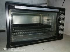 Geepas electric oven.