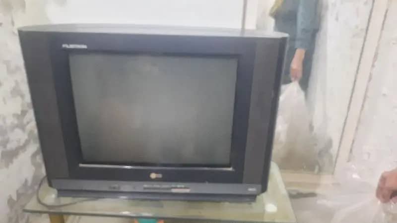 LG ORIGNAL TV FLAT FOR SALE OR EXCHANGE 3