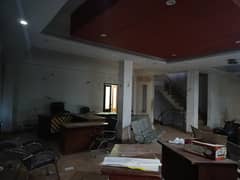 8 MARLA CORNER HOUSE FOR RENT JOHAR TOWN