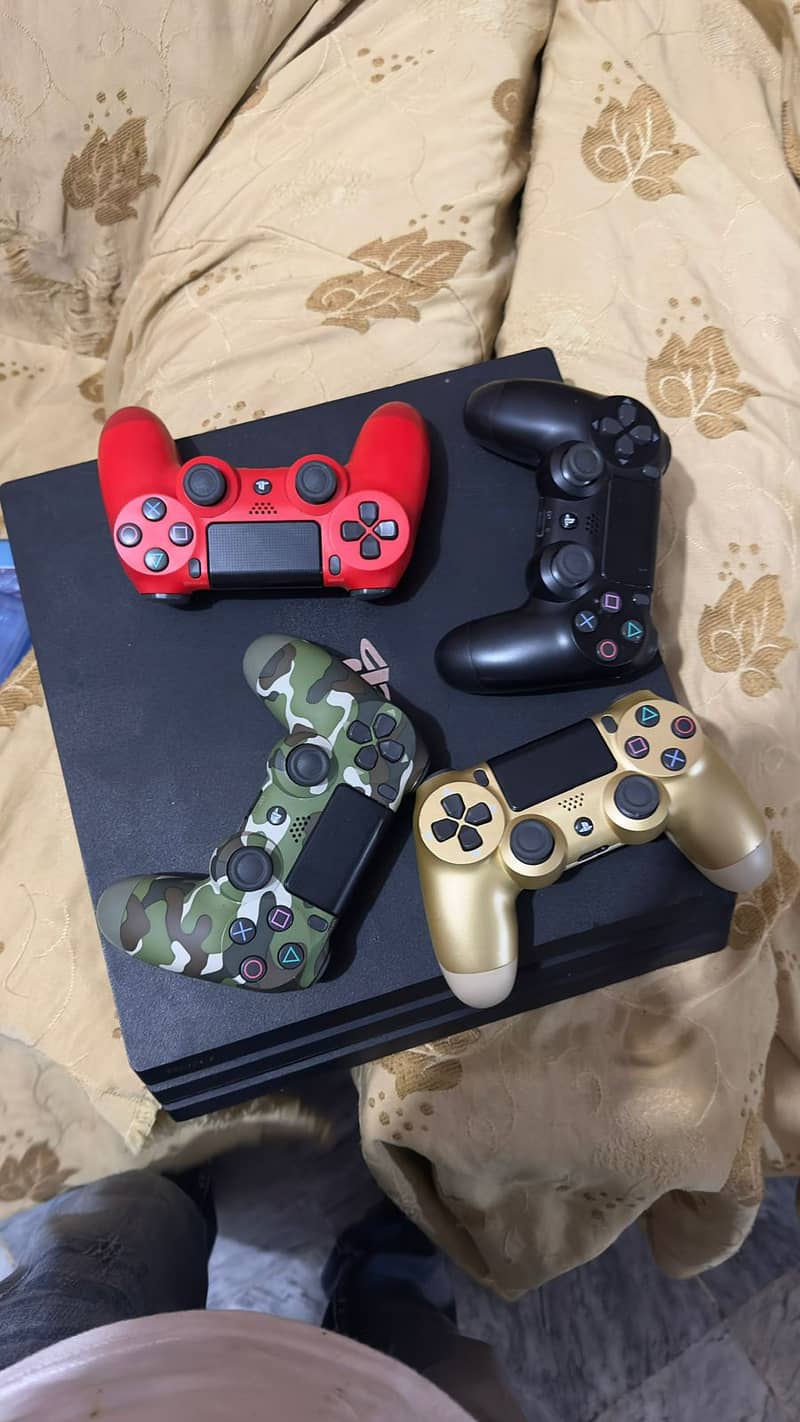 PS4 PRO Available for sale Read Description 1