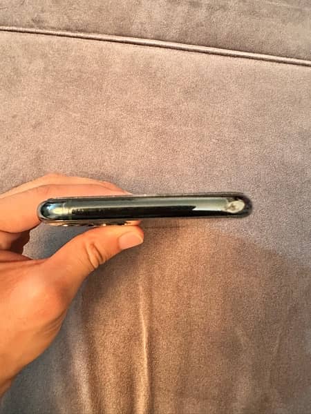 iPhone 11 Pro Max 256gb Dual Physical PTA Approved 1