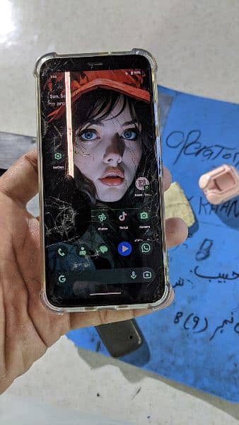 google pixel 4 panel ma line aur dota hy 0