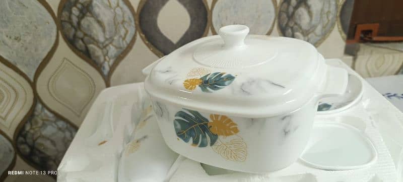 pastel colored dinner set 1