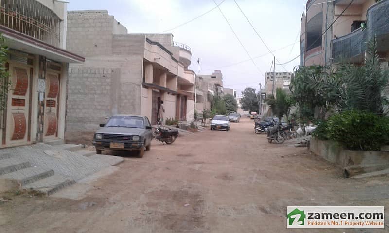 120 SQY PLOT - PIR AHMED ZAMAN TOWN BLOCK 1, SCHEME 33, KARACHI 0