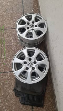 Honda Civic Orignal rims 15inches good condition, no repair no repaint