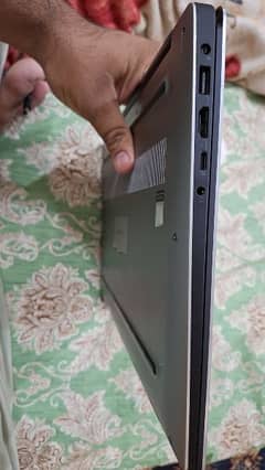 Dell precision 5520 core i7 7th Gen for urgent sale