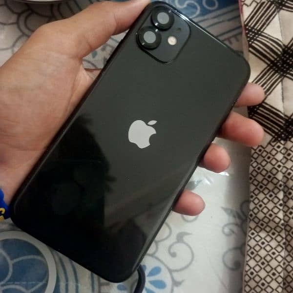 IPHONE 11 NON PTA 5