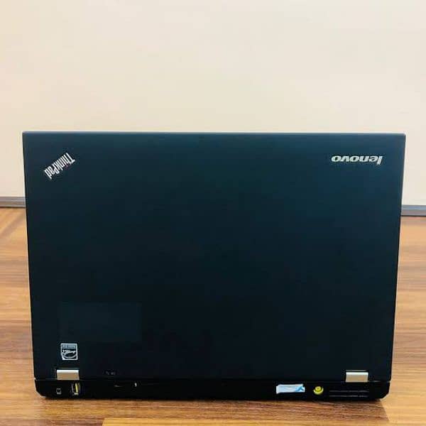 Lenovo Thinkpad T420 i5 2nd Gen Available for sale 2