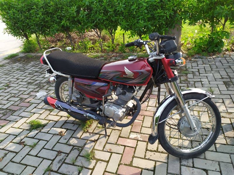 Honda 125 2023 model cell no 0312 3667225 2