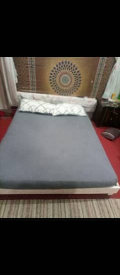 solid wooden low profile bed without head end