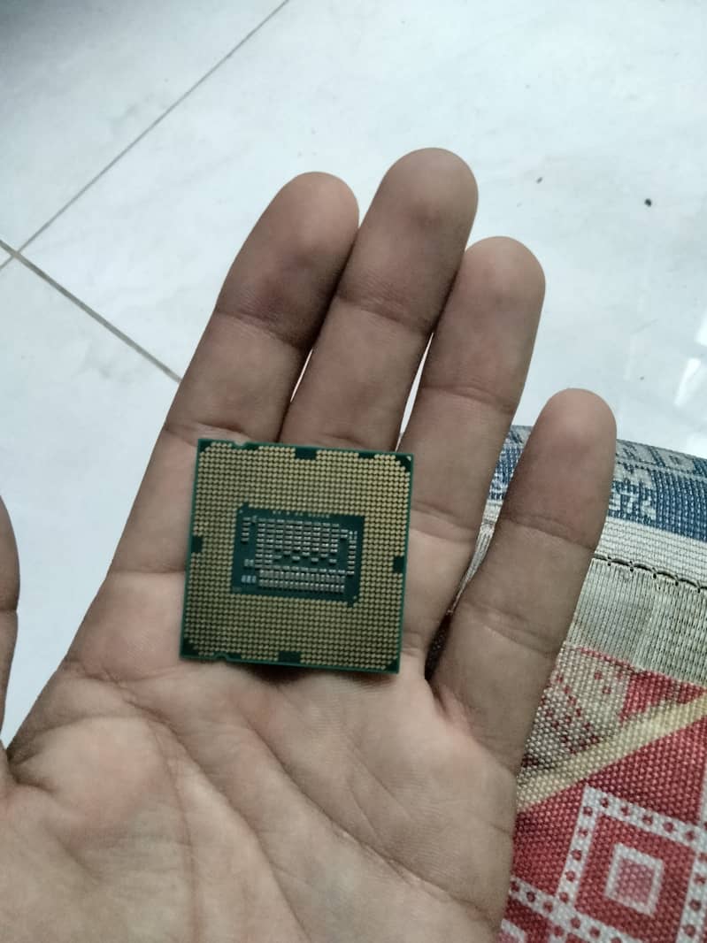 Core i3 3rd gen pro and gr card for sale gta v and pubg will run on it 4