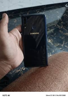 Samsunge A20s 3/32 condition10/9 blue colo ur box chrge