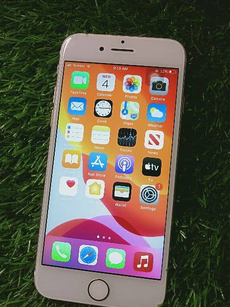 iPhone 7 32gb non PTA SIM working 2