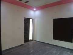 5 Marla Upper Portion For rent In Madina Town