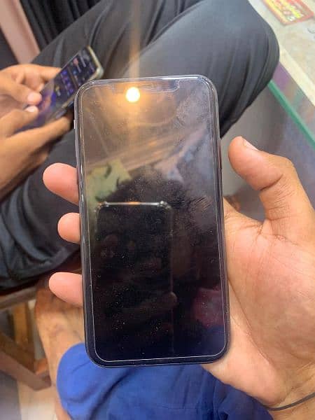 i phone 11 non pta 64GB 4