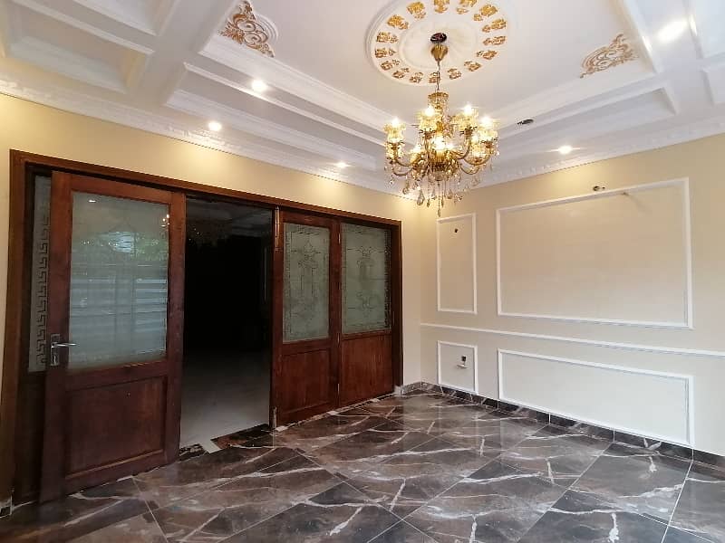 Brand New 10 Marla House Available In Marghzar Officers Colony For sale 34