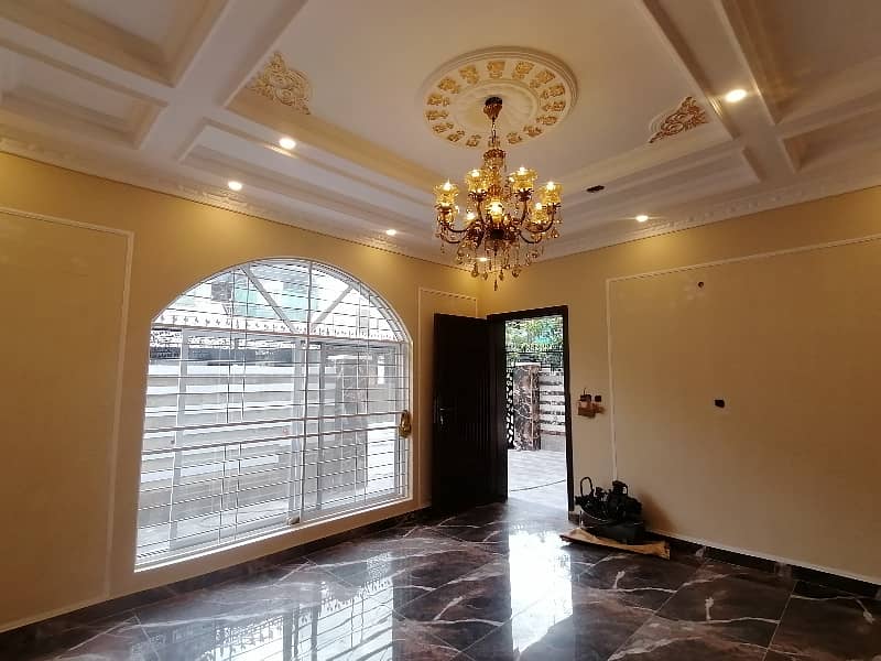 Brand New 10 Marla House Available In Marghzar Officers Colony For sale 37