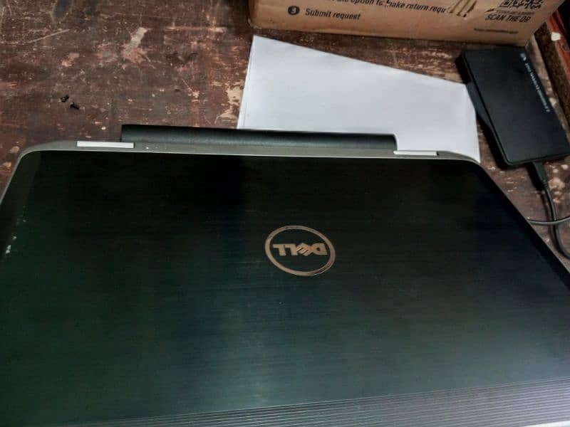 Dell Latitude E6330 2