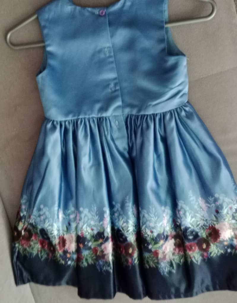 3-4 year girl silk frock by Minnie minors 2