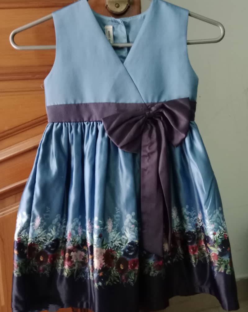 3-4 year girl silk frock by Minnie minors 3