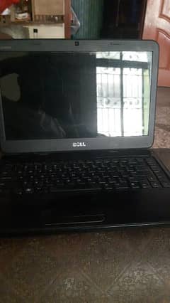 dell Inspiron N4050 with charger 0