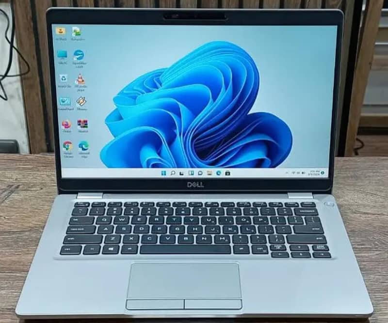 Dell 5310 i7 10th gen 16GB Ram 512 Nvme FHD Touch Screen Fingerprint 3