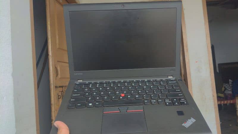 lenovo x270 8gb ram 256gb hard 1