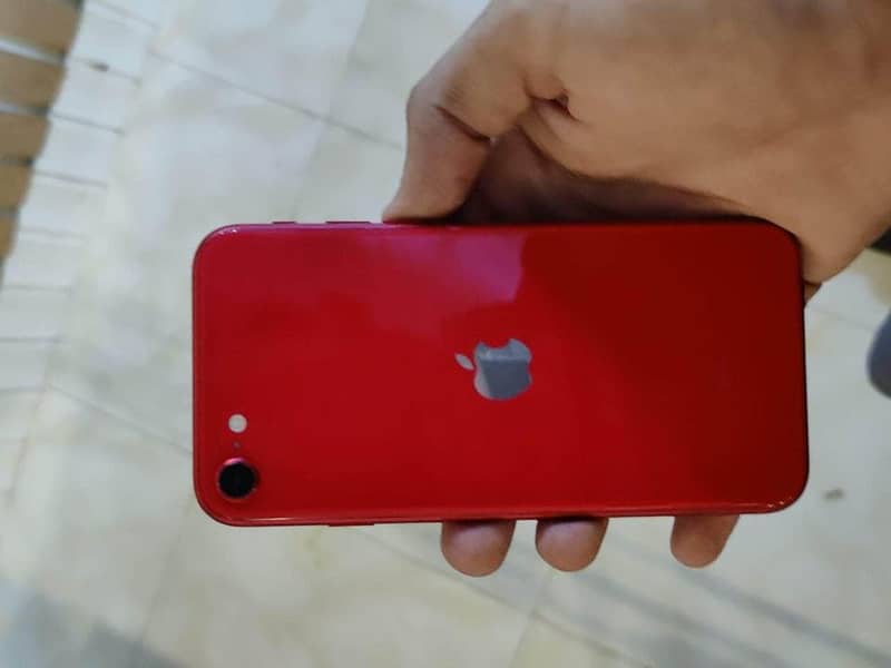 Iphone SE 2020 64 GB Red Non Active 2