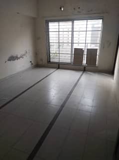 10 Marla House Available For Rent For Family And Office In Faisal Town 0