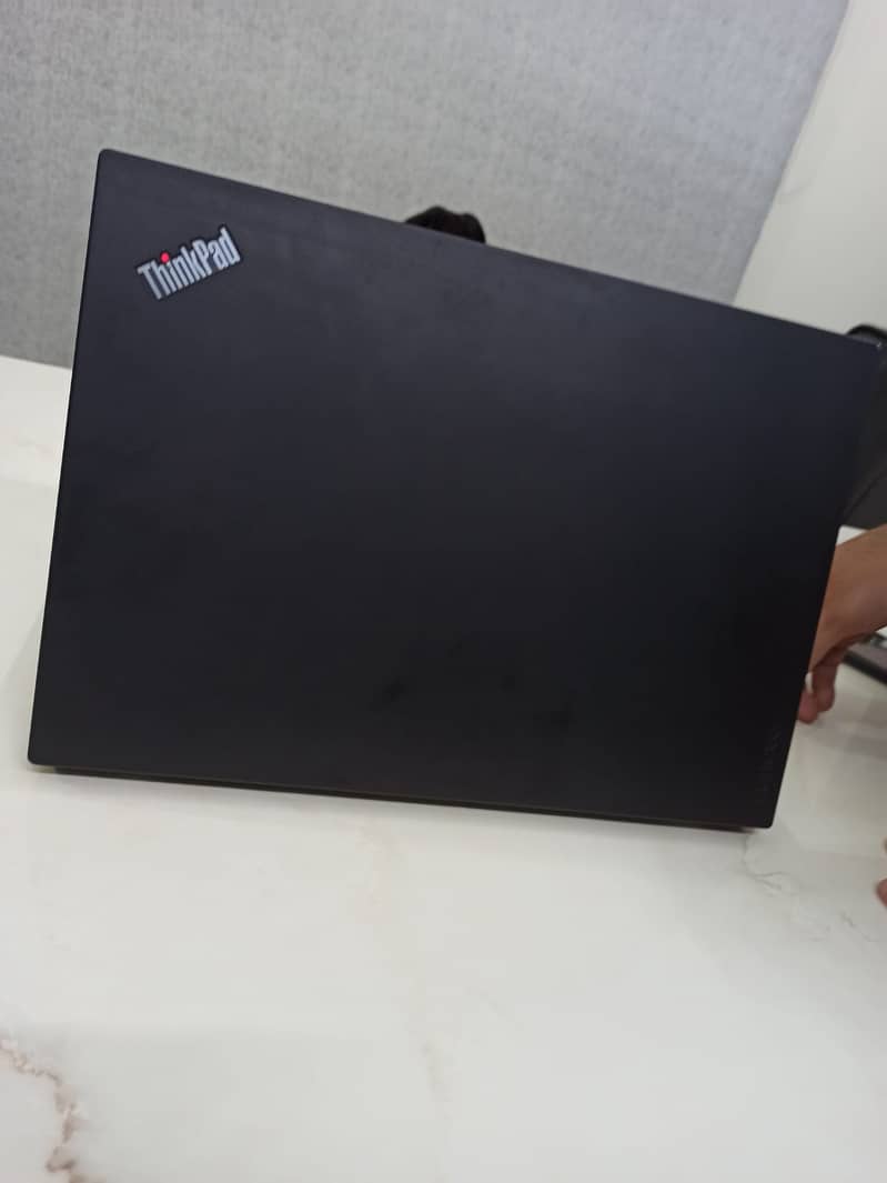 Thinkpad Core i7 6th gen T570 With Fingerprint 11