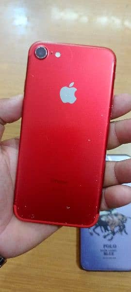 IPhone 7  128GB 3