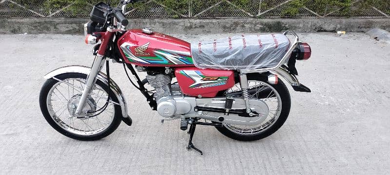 Honda CG125 model 2023 Rawalpindi number 03341511728 0