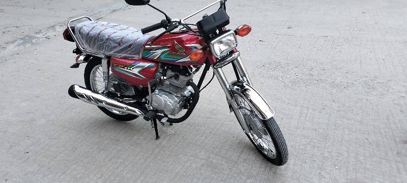 Honda CG125 model 2023 Rawalpindi number 03341511728 13