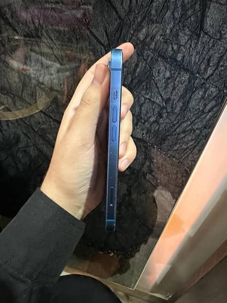 iphone 13 128 GB PTA Aproved 5