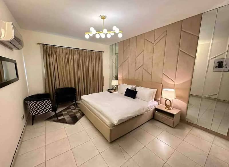 Luxury Apartment for Short Stay/full day Rent in Bahria Town Lahore 1