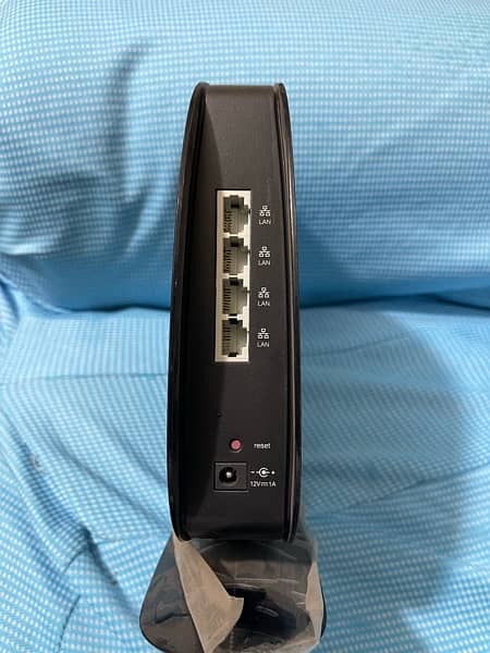 belkin  dual band wifi router USA brand 1