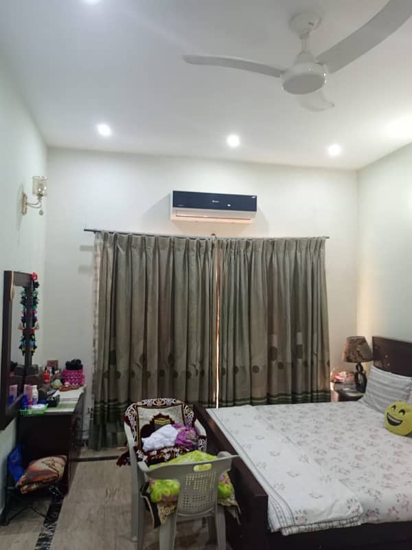 5.5 Marla portion ground floor very hot location house for rent in shadab colony Ferozpur road near park masjid 7