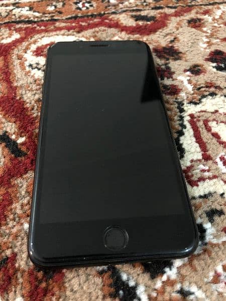 IPhone 7 Plus 128 gb jv 4