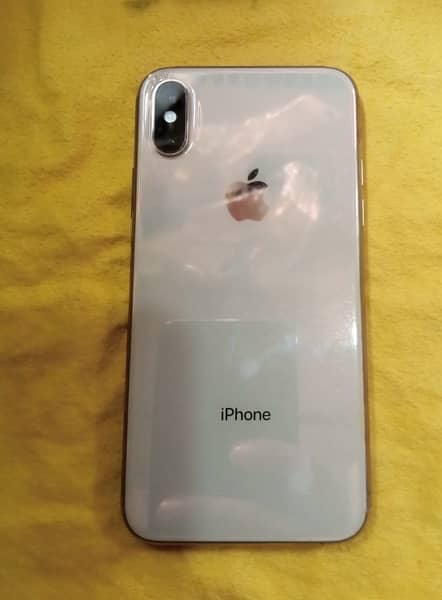 iphone xs 64 gb (PTA) 1