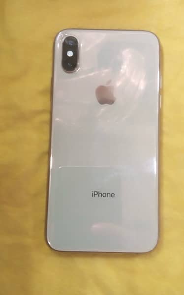 iphone xs 64 gb (PTA) 3