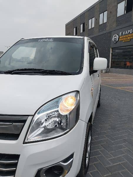 Suzuki Wagon R 2018 5