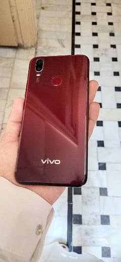 vivo y11 3/32 with box