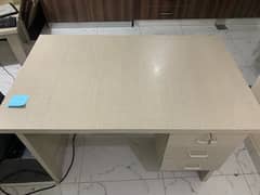 Office Table For Sale 10/10 Condition