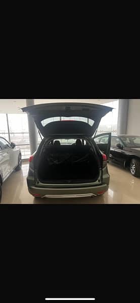 Honda Vezel 1.5 hybrid z package 2019/23 10