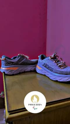 HOKA BONTI 7