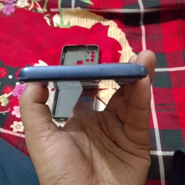 Samsung A21s ka mobail hai bilkul saff condishan main hai 5